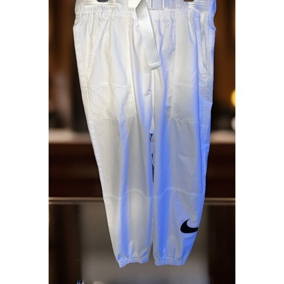 Nike Woven Swoosh Cargo Pants With Belt White High Rise Women’s Medium - Picture 1 of 10